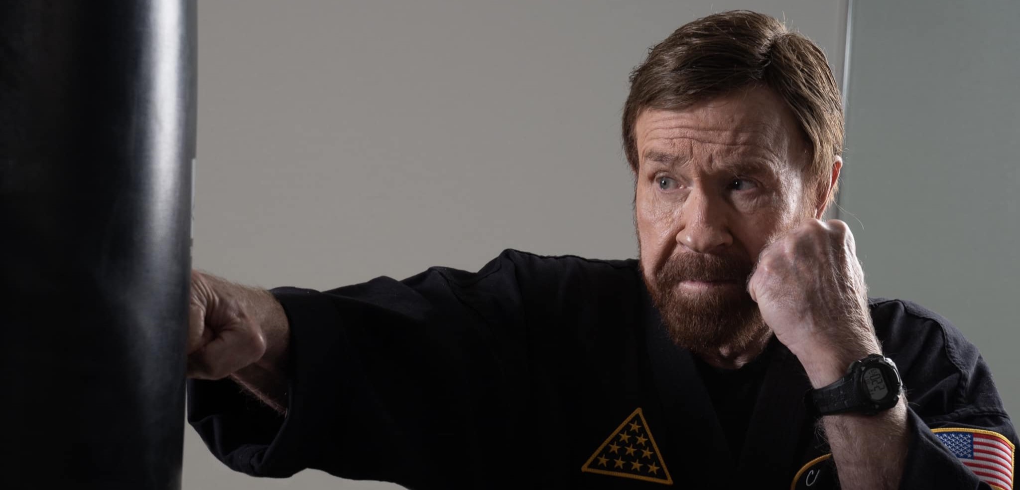 Legendariese aksieheld Chuck Norris sterf op 86