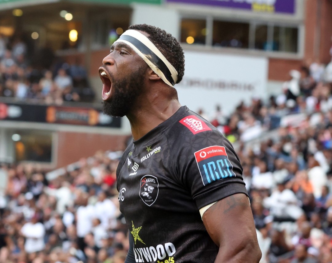 Sharks-flank Siya Kolisi.