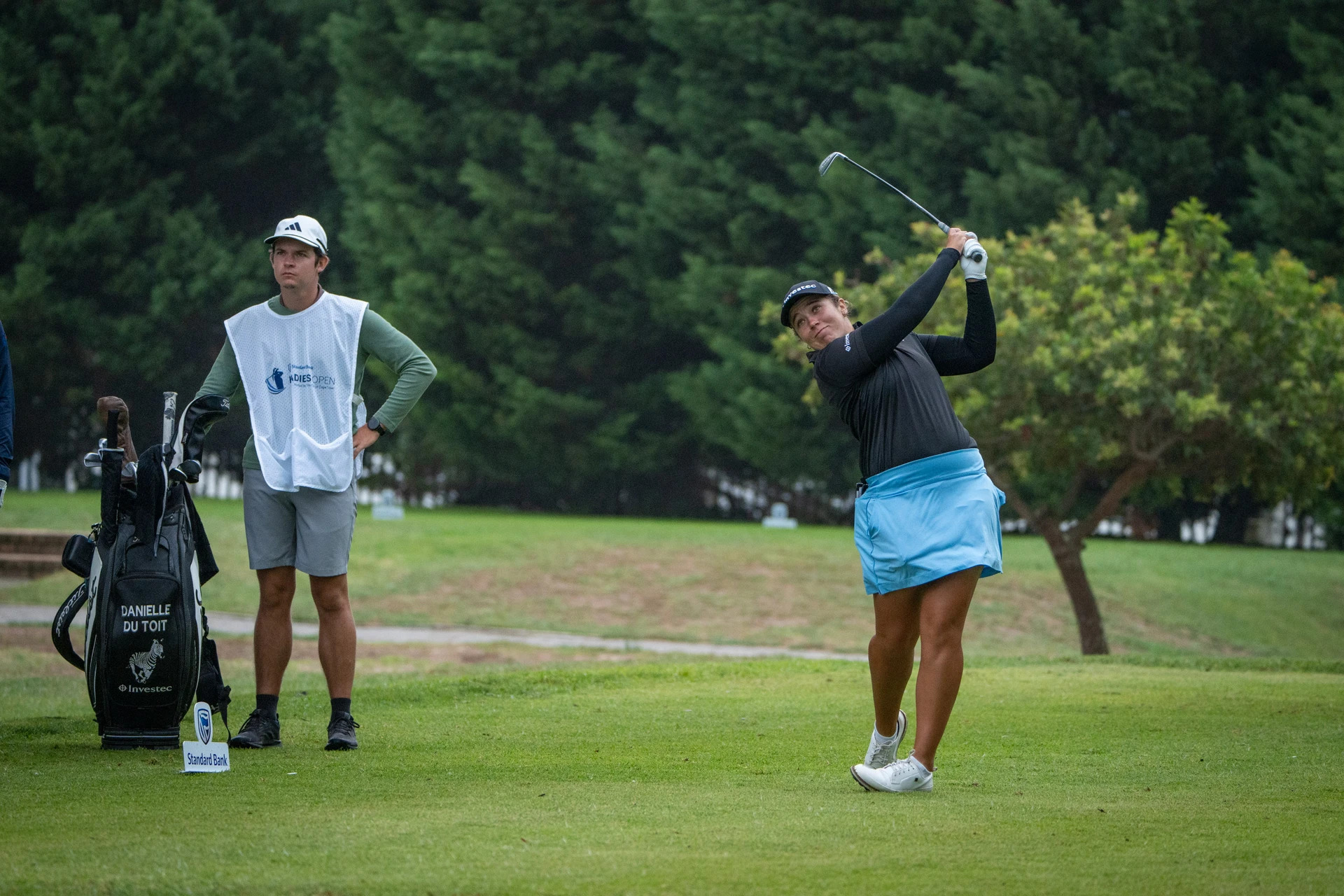 Danielle du Toit en Olivia Mehaffey deel die voortou by die Standard Bank Ladies Open finale ronde