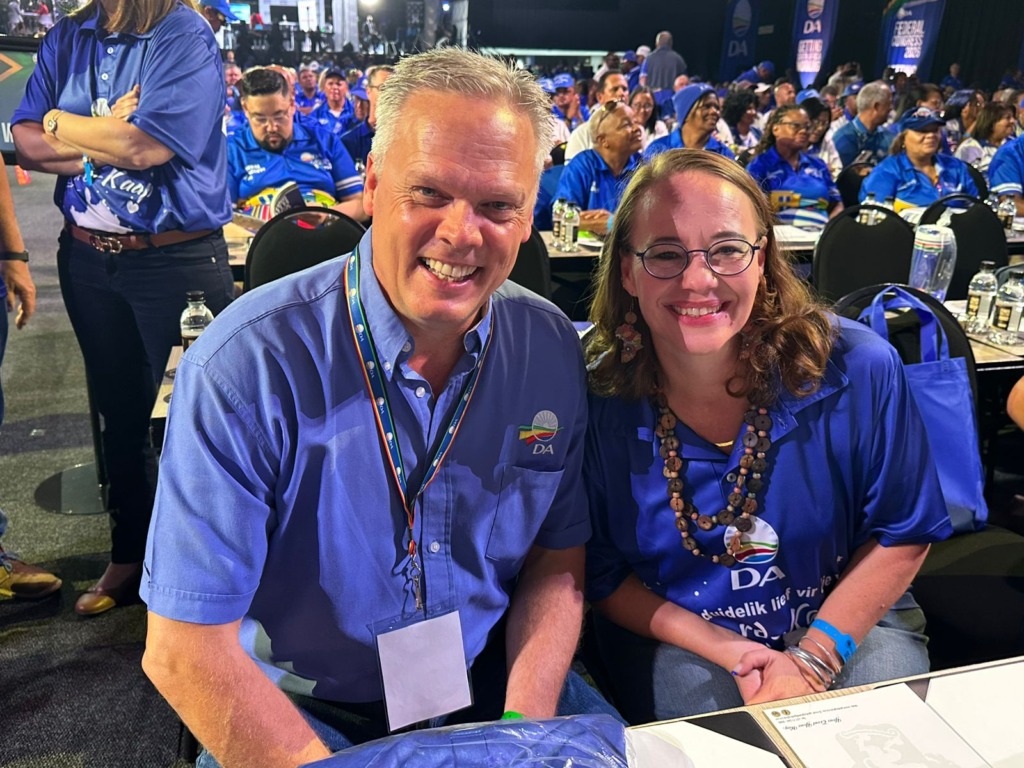 Willie Aucamp, DA-minister van omgewingsake, en Lisa Schickerling, DA-LP.