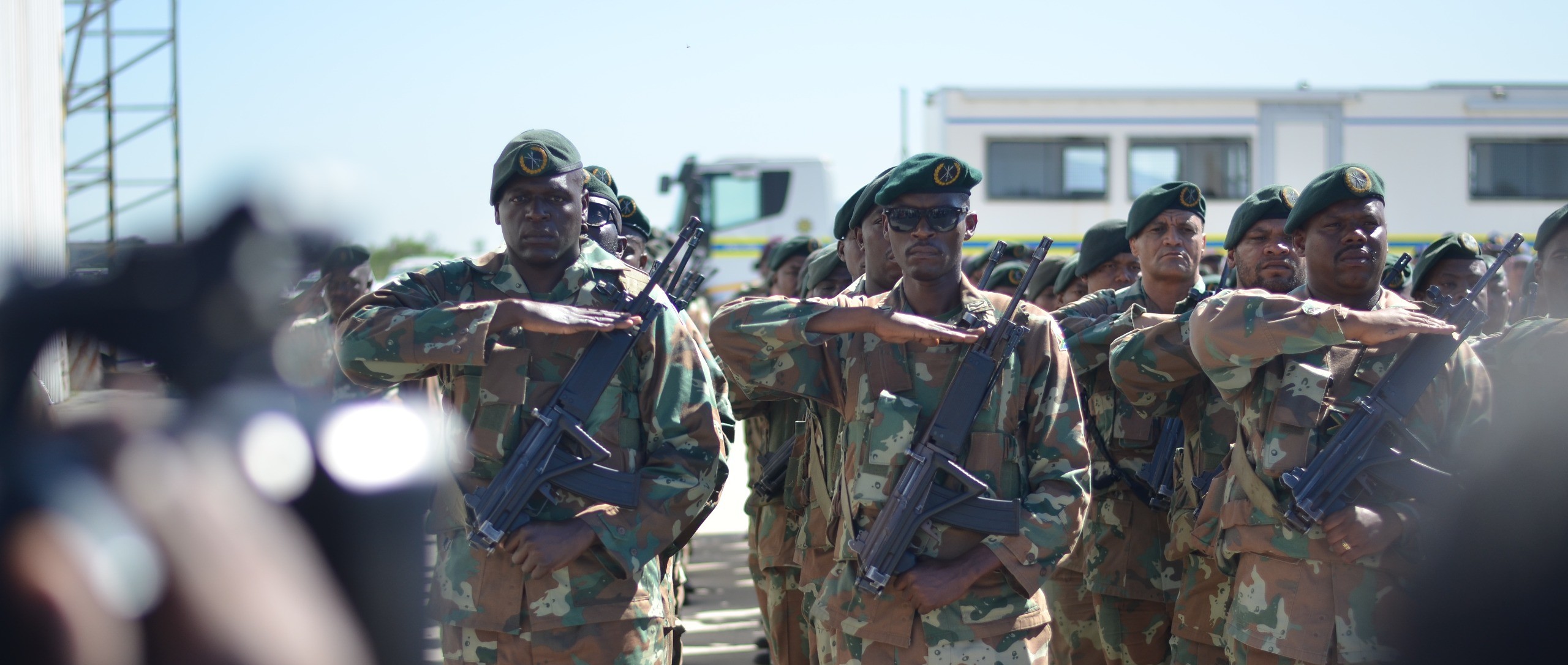 Dwelmhandelaar: ‘Die weermag kan nie regtig die besigheid stop nie’