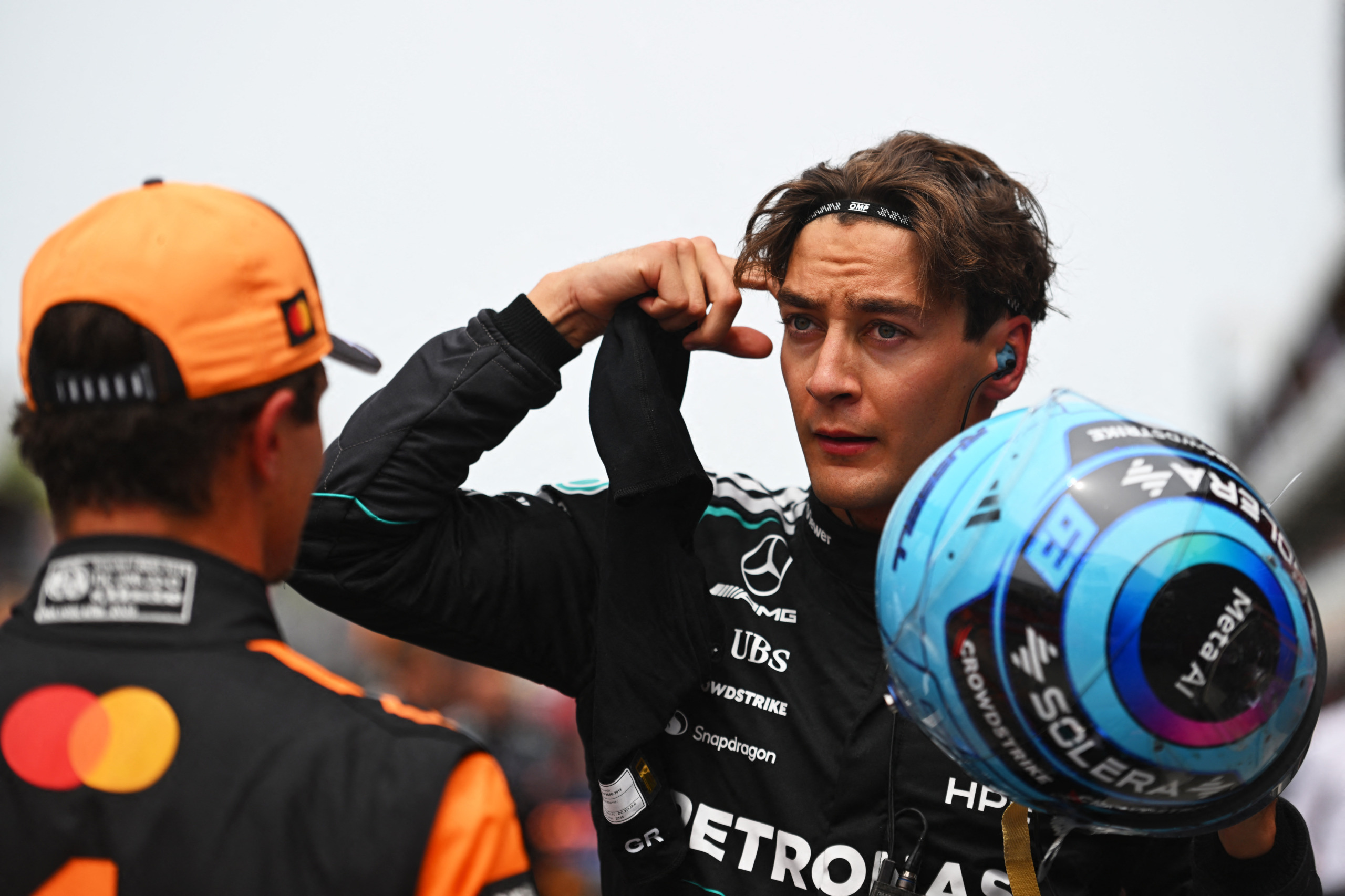 George Russel glo Sondag se hoofwedren is sy beste om weer beheer binne die Mercedes-span oor te neem en sy aanslag op die titel te versterk. Foto: AFP