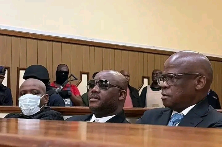 Taxibaas Joe Sibanyoni gaan hooggeregshof toe om inhegtenisneming in afpersingsaak te keer