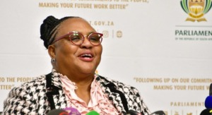 Parlement stuur vervolgingsproses van stapel terwyl pres. Cyril Ramaphosa weier om te bedank