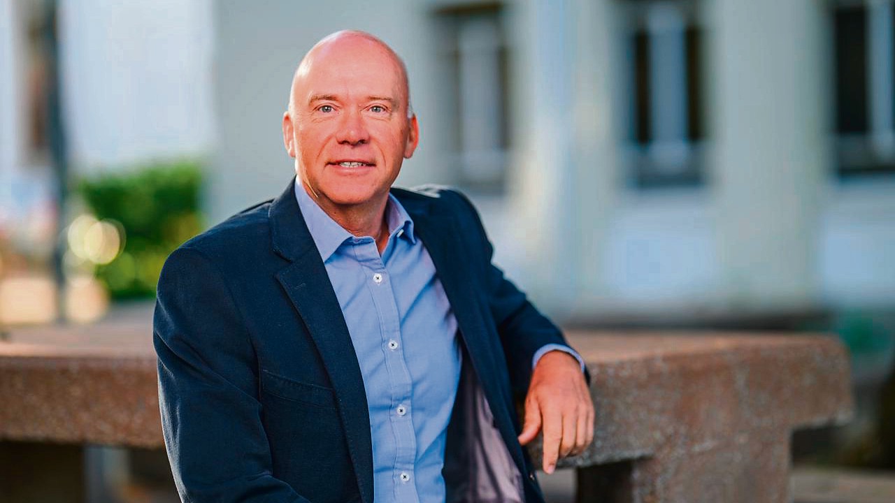 Bernard Fick, universiteitsraadsvoorsitter van die Universiteit Stellenbosch.