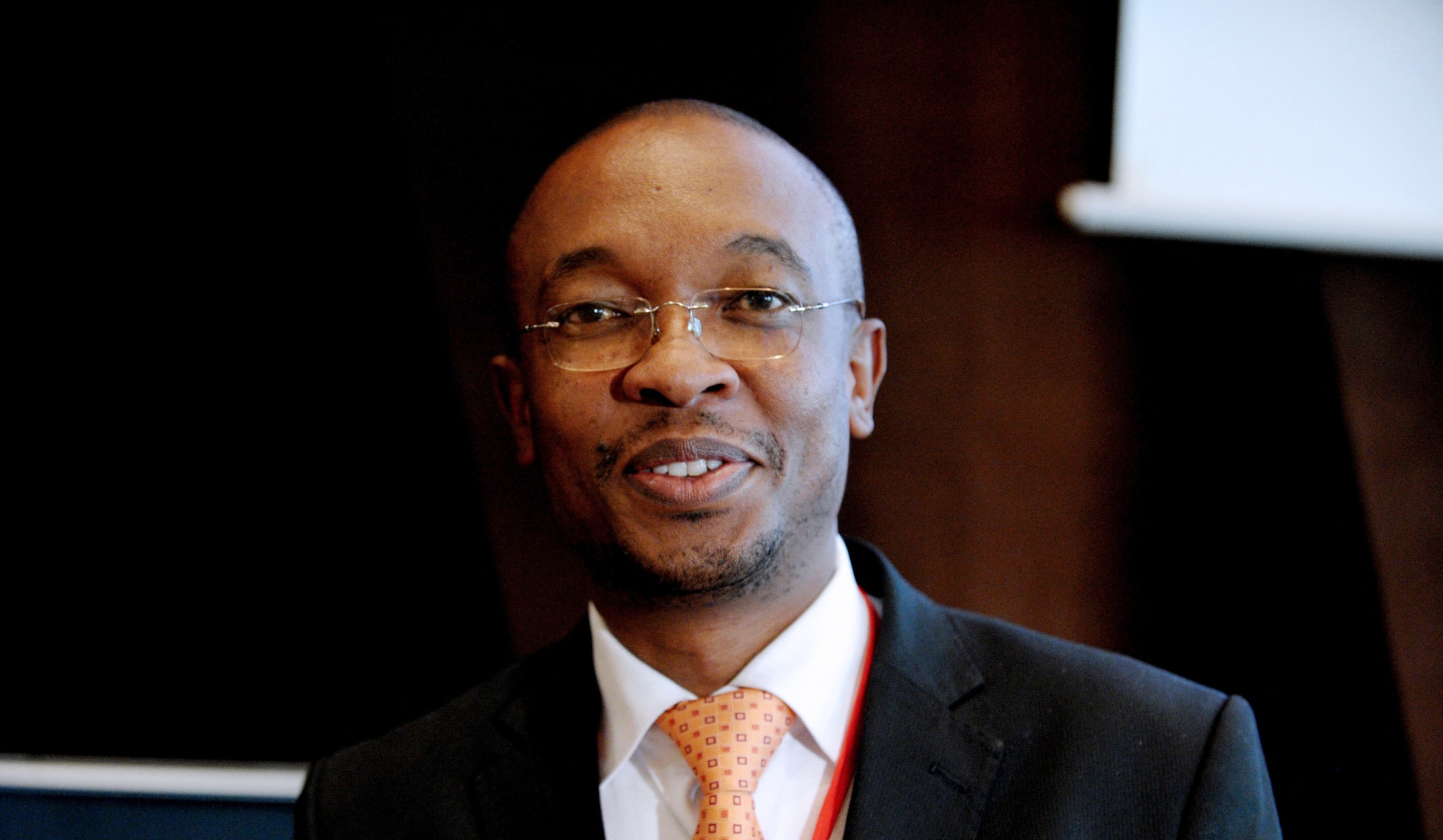 Parks Tau, minister van handel, nywerheid en mededining.