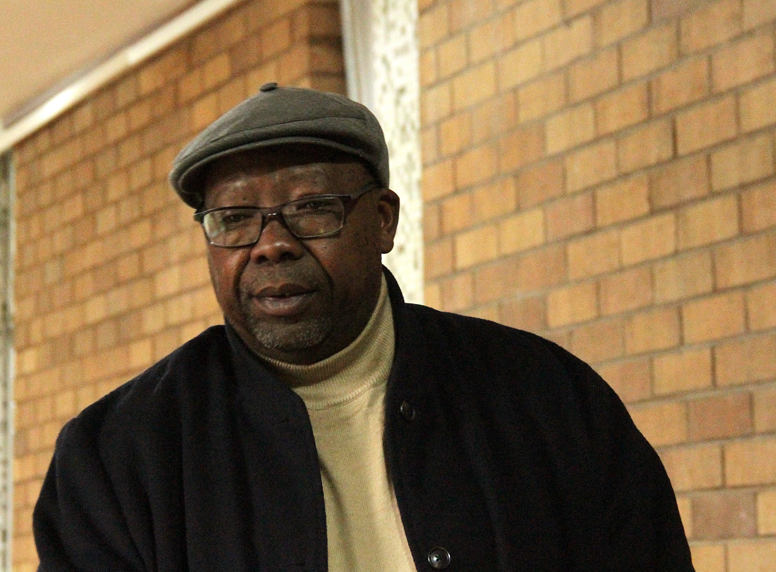 Stadsbestuurder Thapelo Matlala seëvier in hof wyl administrateur koste moet betaal