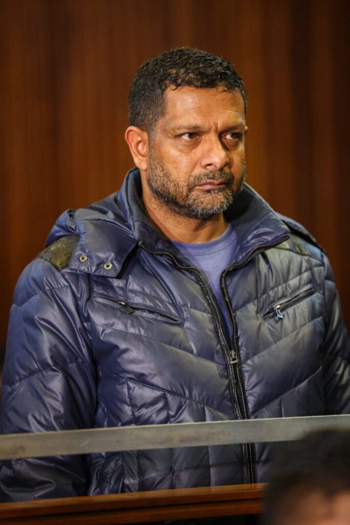 Genl.maj. Feroz Khan, nou afgedankte adjunkhoof van die polisie se misdaadintelligensie-afdeling.