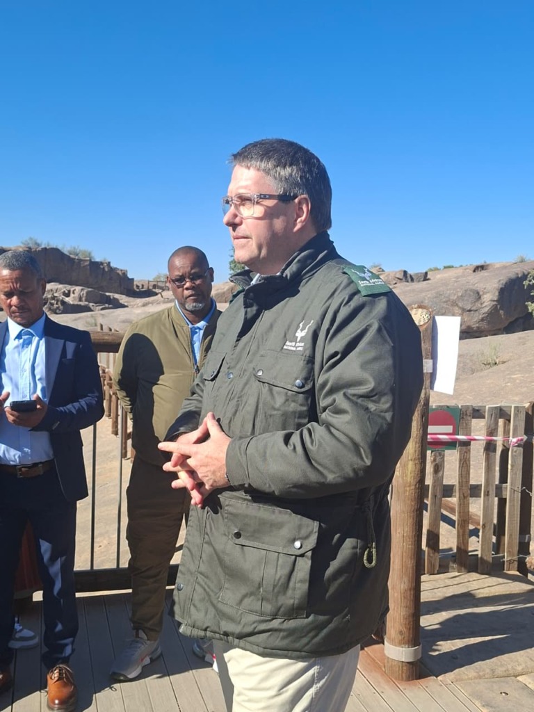David Maynier, minister van bosbou, visserye en die omgewing.