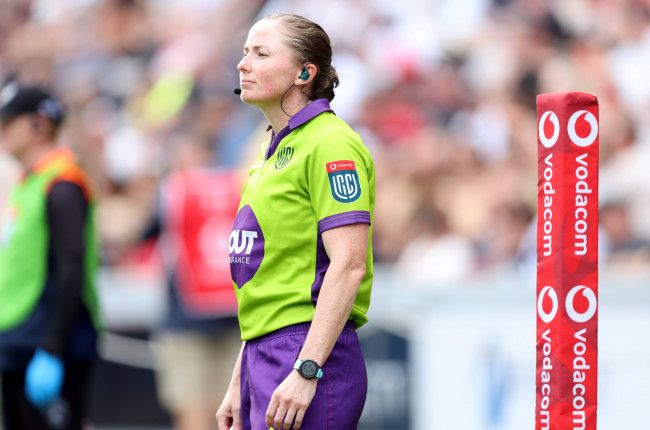 Baanbreker Aimee Barrett-Theron roep halt op skeidsregterloopbaan weens kankerskok
