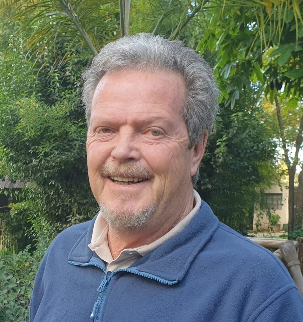 Dr. Danie Odendaal.