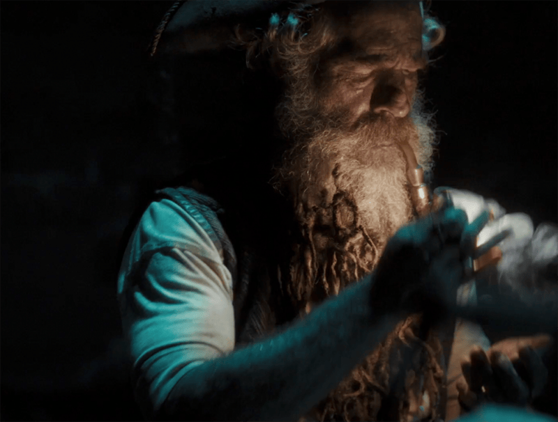 Neil Sandilands as Van Hunks in ‘Silas en die Ysbeer op Tafelberg’.