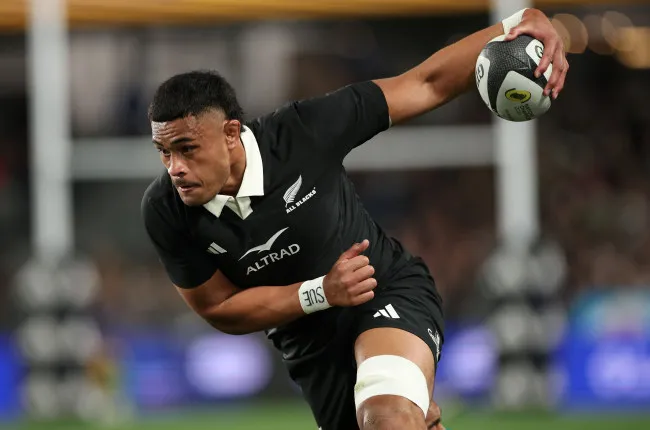 Tupou Vaa’i is die All Blacks se enigste dekking op slot is vir Nieu-Seeland, en hy begin reeds op nr. 6. Foto: KickOff