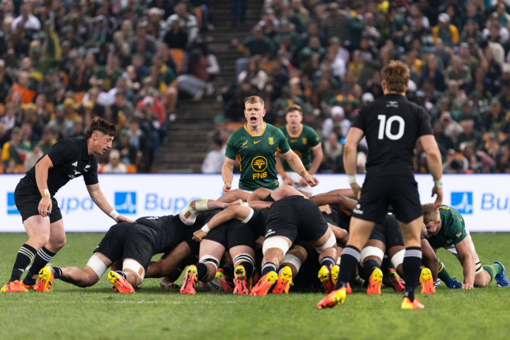 Die Springbokke se skrumskakel Morné van den Berg is met ’n plek in die beginspan vir sy puik spel in Soweto beloon.