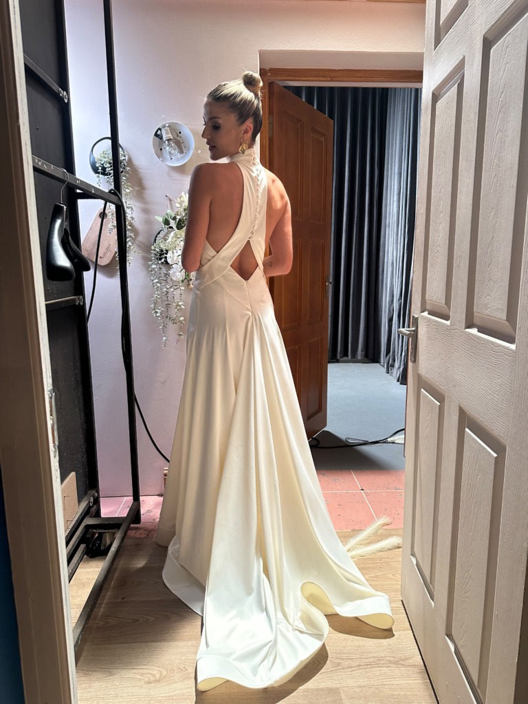 Frankie se trourok deur die Kaapse mode-ontwerper Natalia Trisolino. Foto: Verskaf